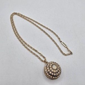 ESTATE VTG GERMANY FAUX MOONSTONE OPAL RHINESTONE PENDANT NECKLACE GOLD TONE